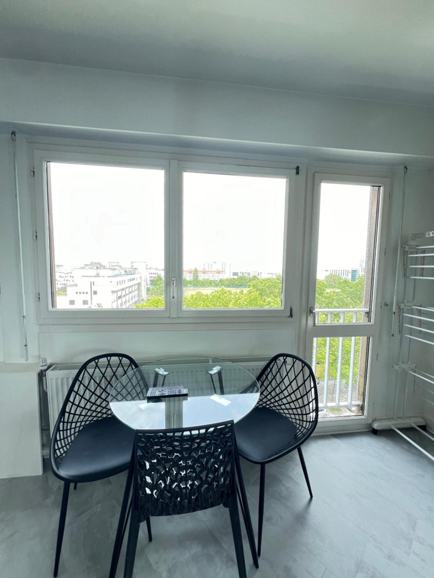 Apartment Home In Paris With View, 15Min Direct To Center Exteriör bild